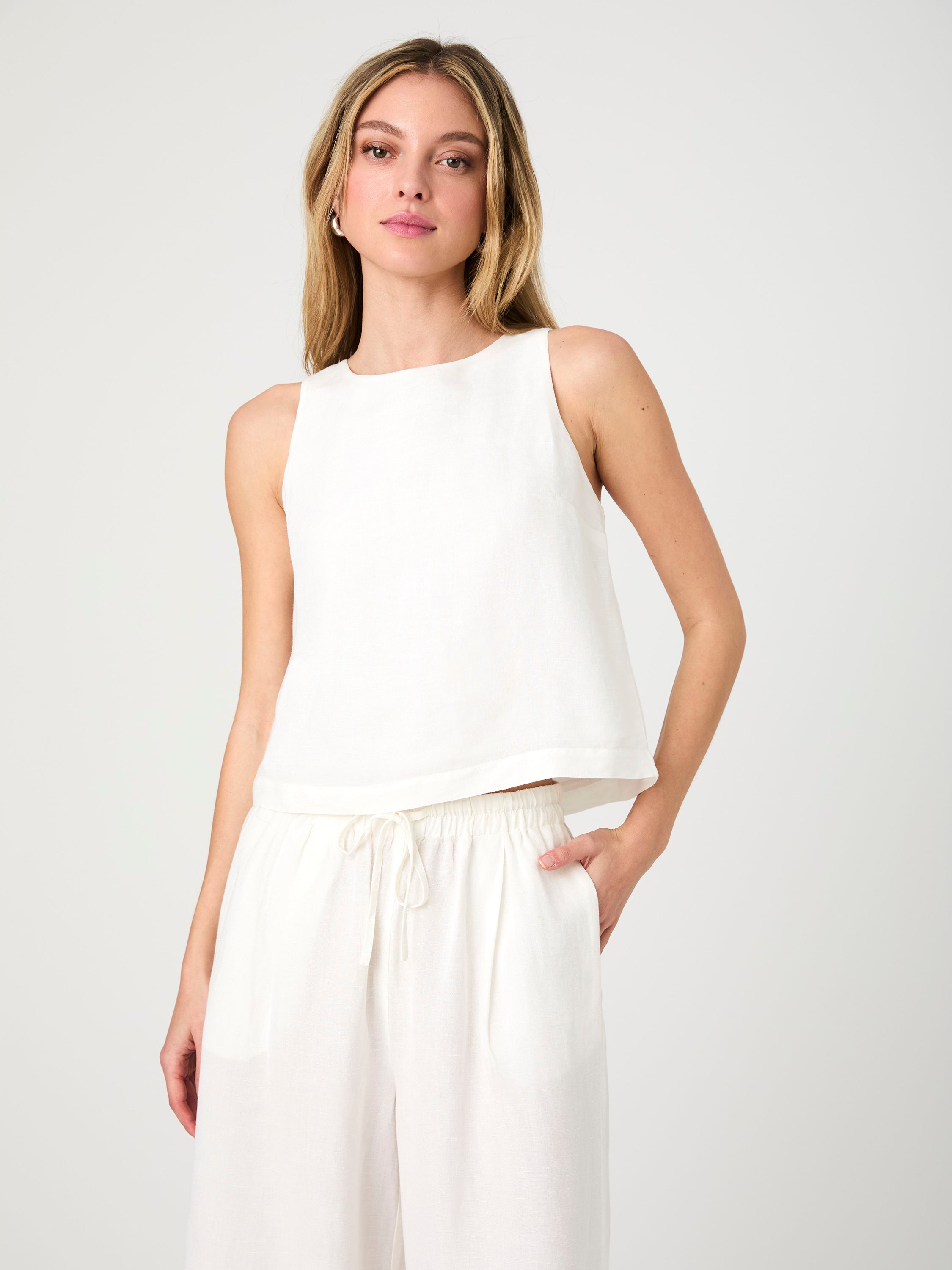 Birdie Linen Swing Top